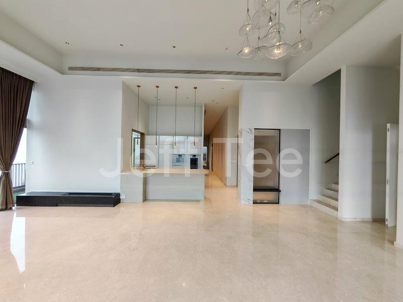 5 Bed Condo for Rent in  UIC Building - Image 18